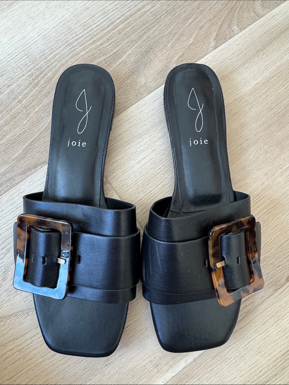 Joie - Paige Buckle Sandal - Picture 1 of 10